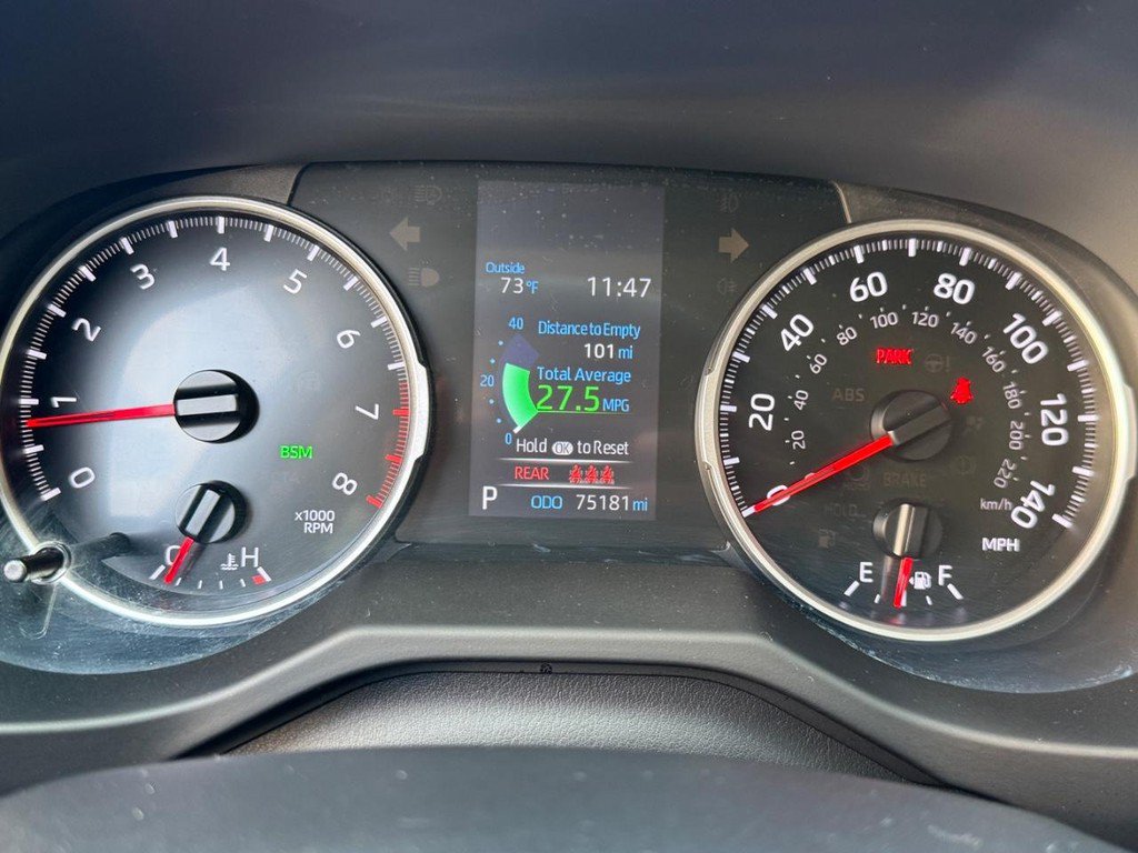 Certified 2021 Toyota RAV4 XLE AWD/4WD image 20