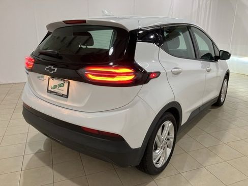 Used 2022 Chevrolet Bolt LT image 5
