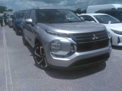 Used 2024 Mitsubishi Outlander FWD