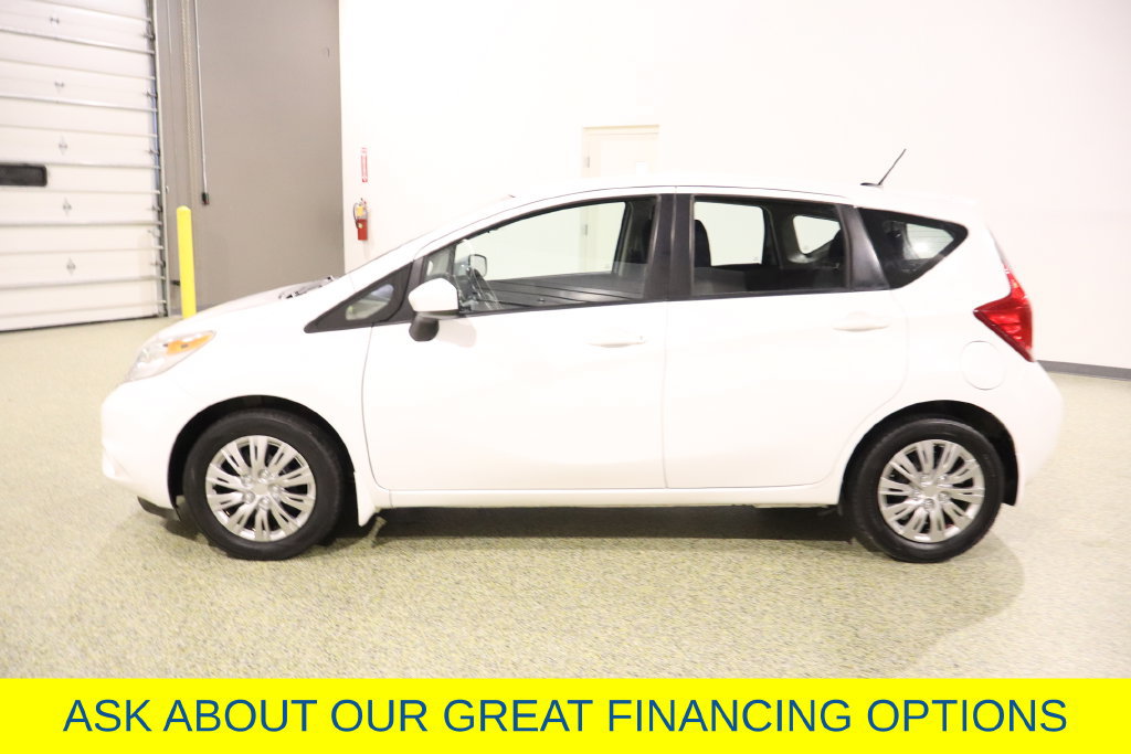 Used 2016 Nissan Versa Note SV FWD image 5