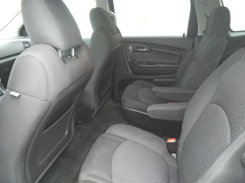 Used 2012 Chevrolet Traverse LT w/ All-Star Edition image 9