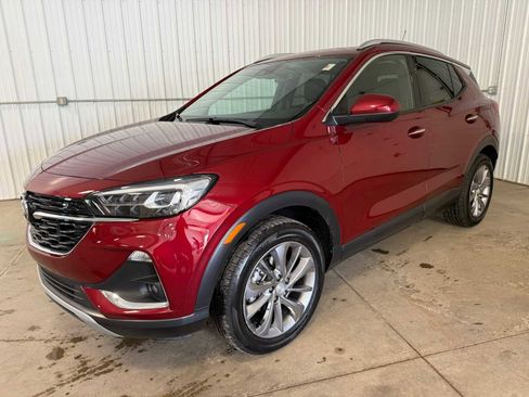 Used 2023 Buick Encore GX Essence w/ Experience Buick Package AWD/4WD image 6