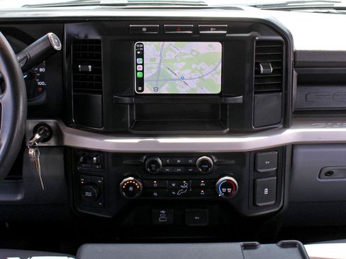 Used 2024 Ford F350 XL AWD/4WD image 31