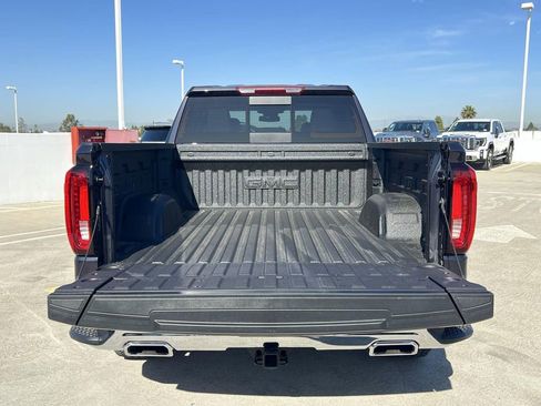 New 2026 GMC Sierra 1500 SLT w/ SLT Premium Package AWD/4WD image 27