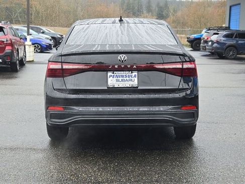Used 2025 Volkswagen Jetta S image 7