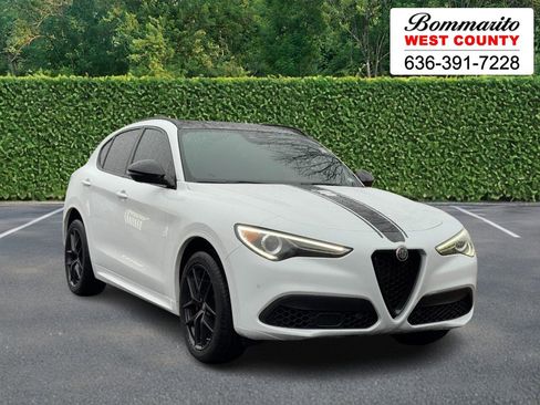Used 2021 Alfa Romeo Stelvio Ti Sport image 1