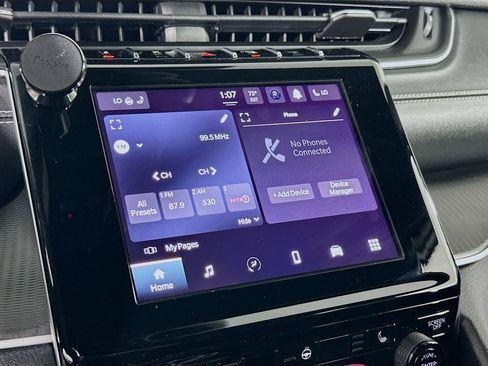 Used 2023 Jeep Grand Cherokee L Laredo image 21