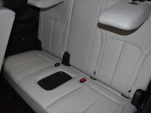 New 2026 INFINITI QX60 Luxe w/ Cargo Package image 17