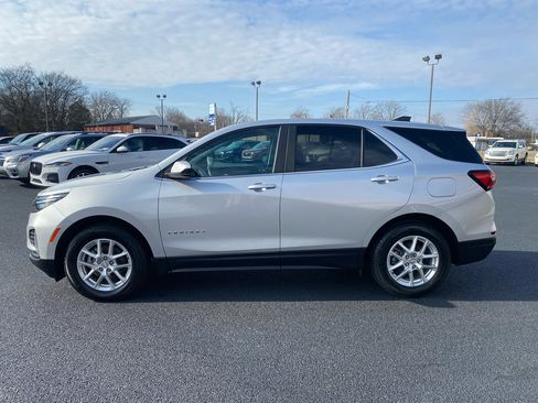 Used 2022 Chevrolet Equinox LT image 8