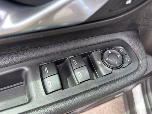 Used 2018 GMC Terrain Denali w/ Driver Alert Package II FWD image 9
