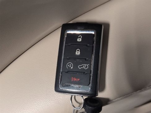 Used 2021 Jeep Grand Cherokee L Limited image 38