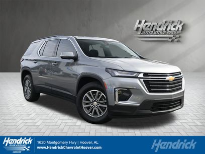 Used 2023 Chevrolet Traverse LT