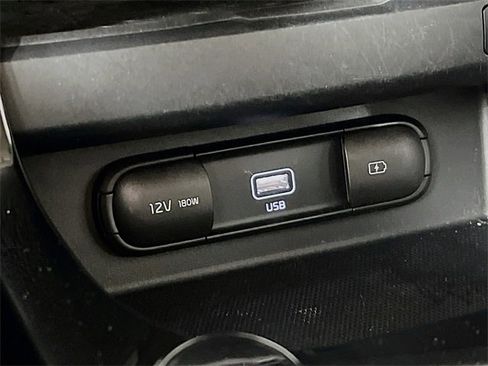 Used 2022 Kia Seltos SX image 21