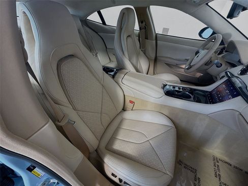 New 2025 Karma Revero Luxury image 20