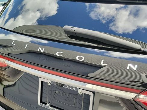 Used 2021 Lincoln Corsair FWD image 7