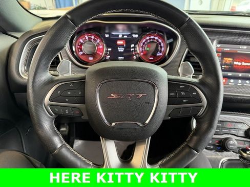 Used 2019 Dodge Challenger SRT Hellcat w/ Plus Package image 17