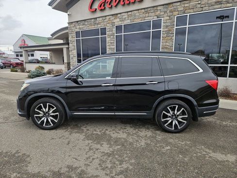 Used 2020 Honda Pilot Touring image 2