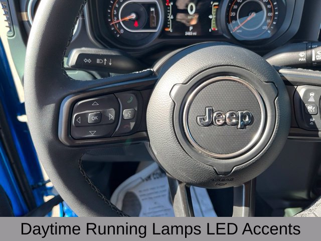 Certified 2026 Jeep Gladiator Sport AWD/4WD image 29