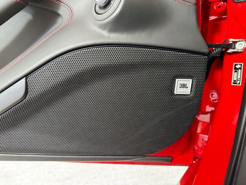 Certified 2021 Ferrari F8 Tributo RWD image 17