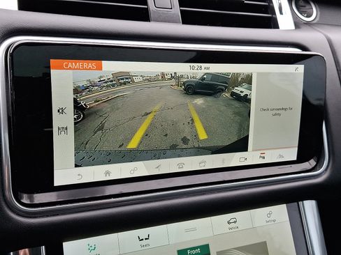 Used 2020 Land Rover Range Rover Sport HST image 10