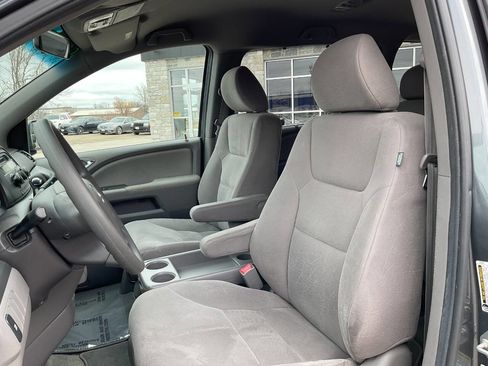 Used 2010 Honda Odyssey EX image 15