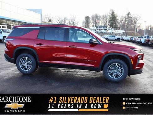 New 2026 Chevrolet Traverse LT w/ Driver Confidence Package image 1
