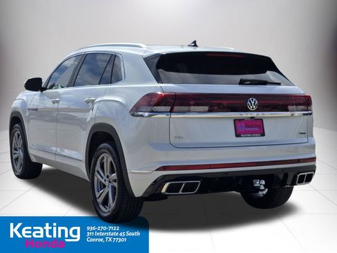Used 2024 Volkswagen Atlas Cross Sport SEL R-Line image 8