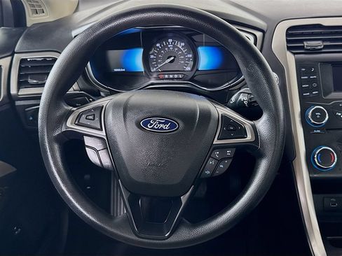 Used 2018 Ford Fusion S FWD image 14