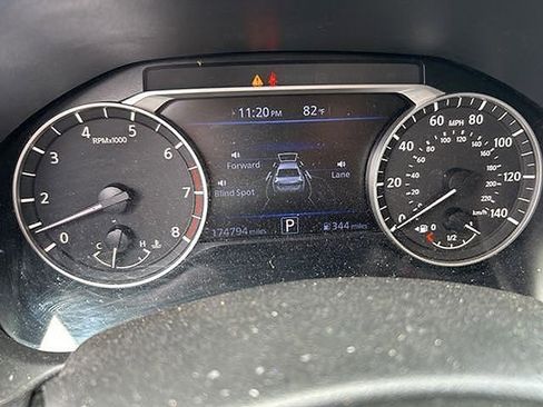 Used 2020 Nissan Altima 2.5 SR w/ Premium Package FWD image 13