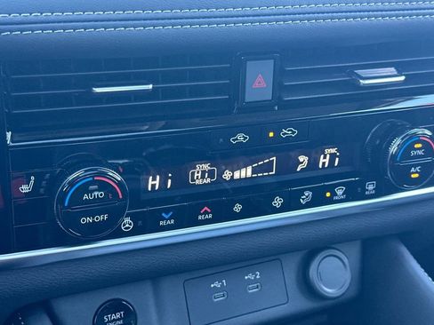 New 2026 Nissan Rogue Platinum w/ Platinum Premium Package AWD/4WD image 20