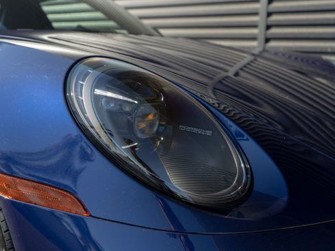 Used 2024 Porsche 911 Carrera GTS RWD image 13