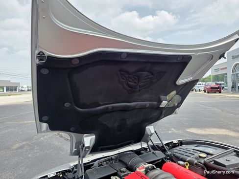 Used 2004 Chevrolet Corvette Z06 w/ Memory Package RWD image 14