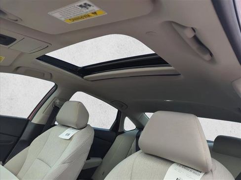 New 2025 Honda Accord SE image 16