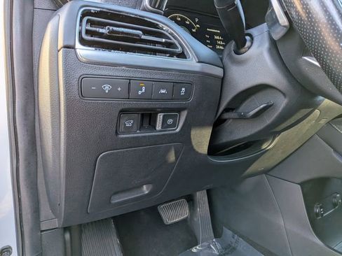 Used 2020 Hyundai Palisade Limited image 18