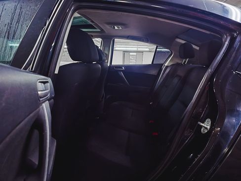 Used 2011 MAZDA MAZDA3 i Touring FWD image 25