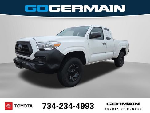 Used 2022 Toyota Tacoma SR image 1