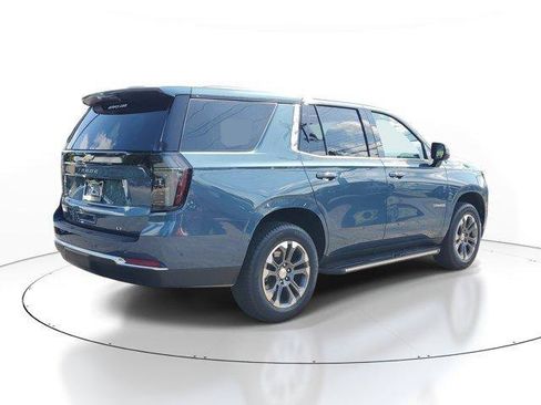 Used 2025 Chevrolet Tahoe LT w/ Comfort Package AWD/4WD image 4