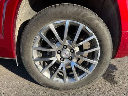 Used 2026 GMC Terrain Denali image 8