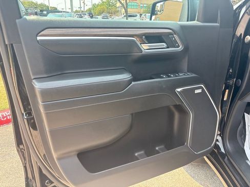 Used 2024 Chevrolet Silverado 1500 RST w/ Convenience Package II AWD/4WD image 11