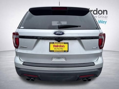 Used 2018 Ford Explorer Sport image 7