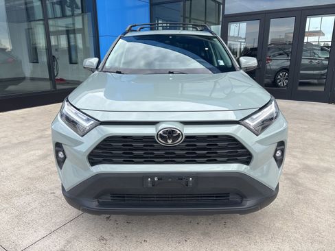 Used 2022 Toyota RAV4 XLE Premium AWD/4WD image 2