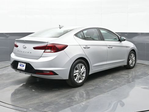 Used 2019 Hyundai Elantra SEL image 8