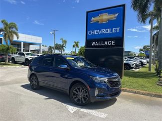 Certified 2022 Chevrolet Equinox RS w/ RS Leather Package image 1