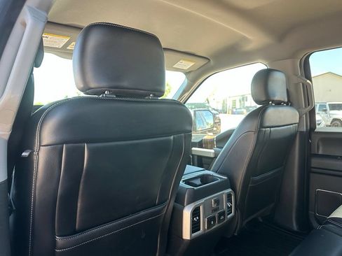 Used 2018 Ford F150 Lariat w/ Equipment Group 502A Luxury AWD/4WD image 22