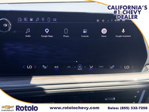 Used 2025 Chevrolet Suburban Z71 AWD/4WD image 22
