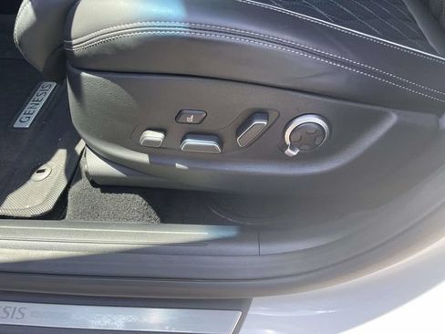 Used 2025 Genesis GV70 3.5T Sport w/ Sport Prestige Package AWD/4WD image 19