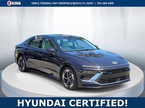 Certified 2025 Hyundai Sonata SEL FWD image 1