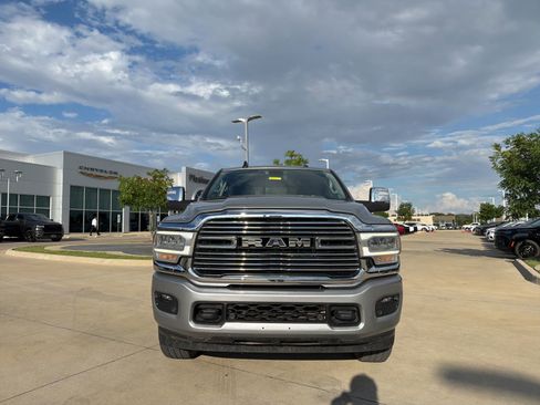 Used 2024 RAM 2500 Laramie AWD/4WD image 8
