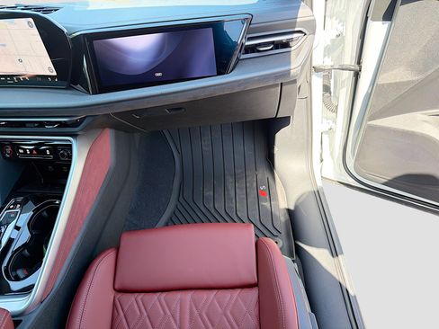 New 2026 Audi SQ5 Premium Plus AWD/4WD image 17