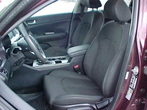 Used 2019 Kia Optima LX w/ LX 17" Wheel Package FWD image 17